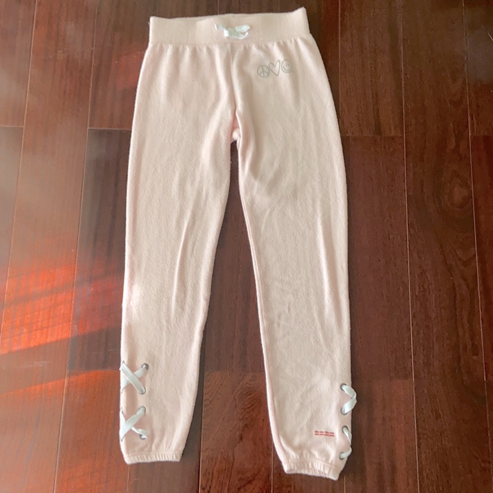 peace love world girls sweatpants